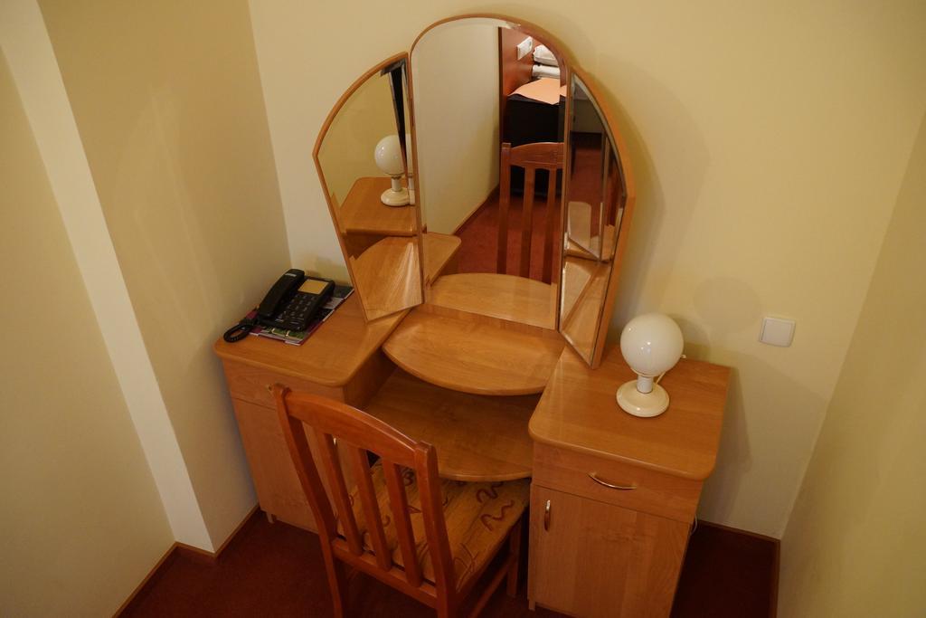 Hotel BOSiR Białystok Kamer foto