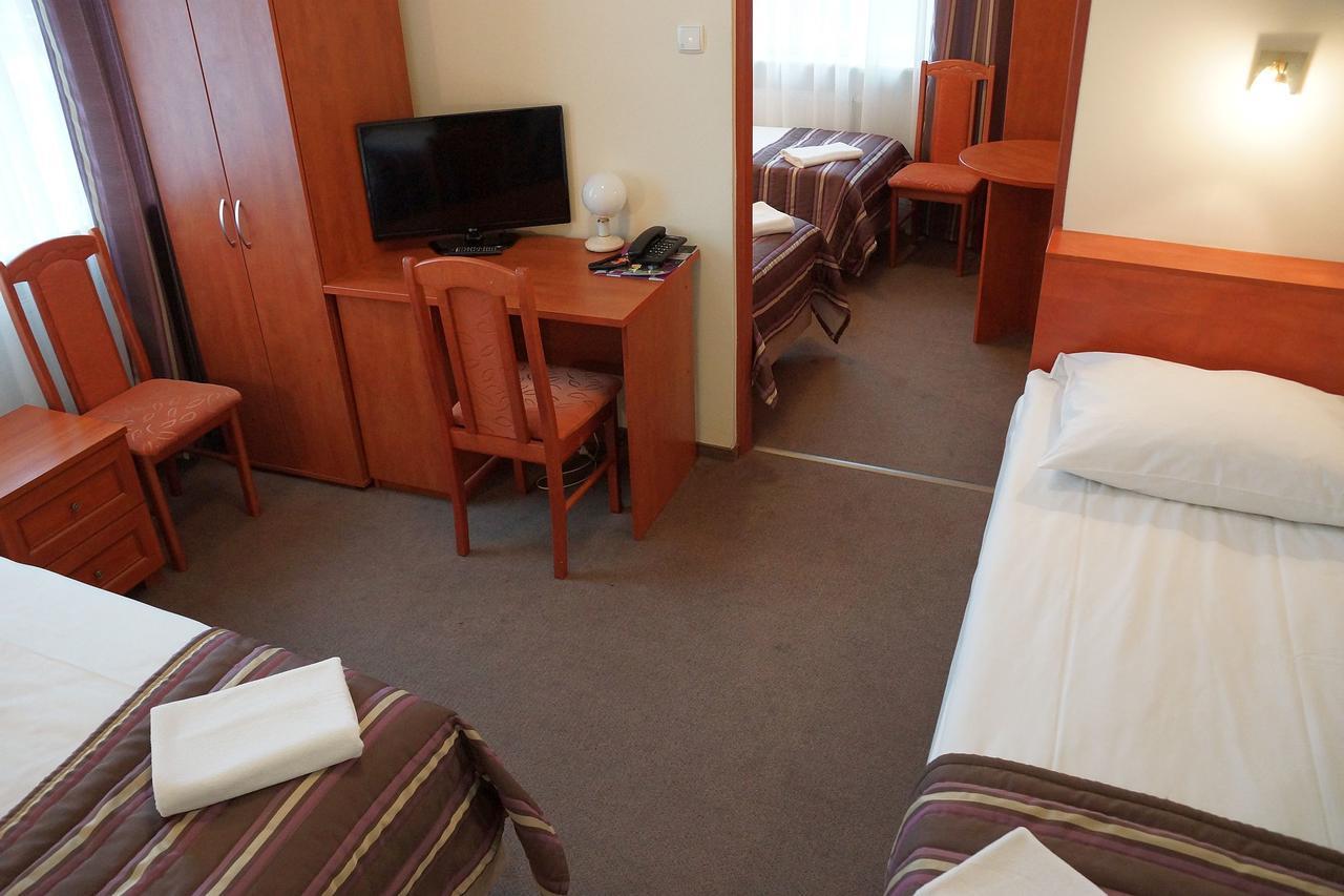 Hotel BOSiR Białystok Buitenkant foto